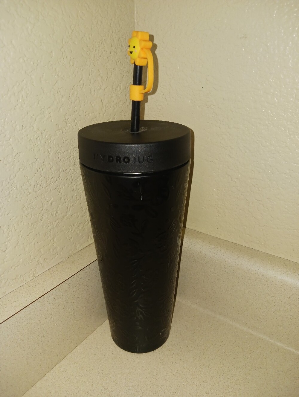 HydroJug Black Tumbler with Yellow Sun Straw Topper